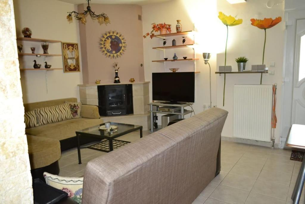 Vasiliki'S Cosy House Apartman Néa Mihanióna Kültér fotó