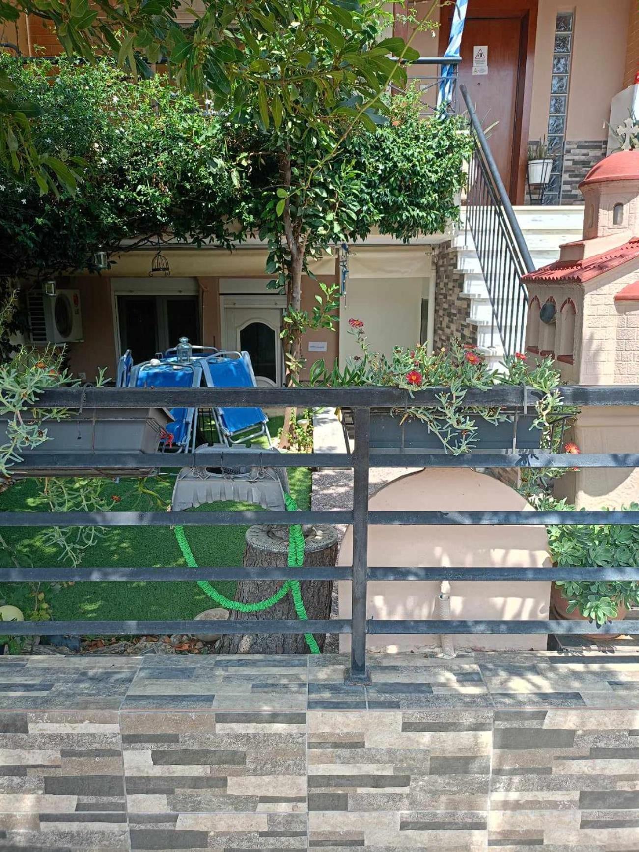 Vasiliki'S Cosy House Apartman Néa Mihanióna Kültér fotó